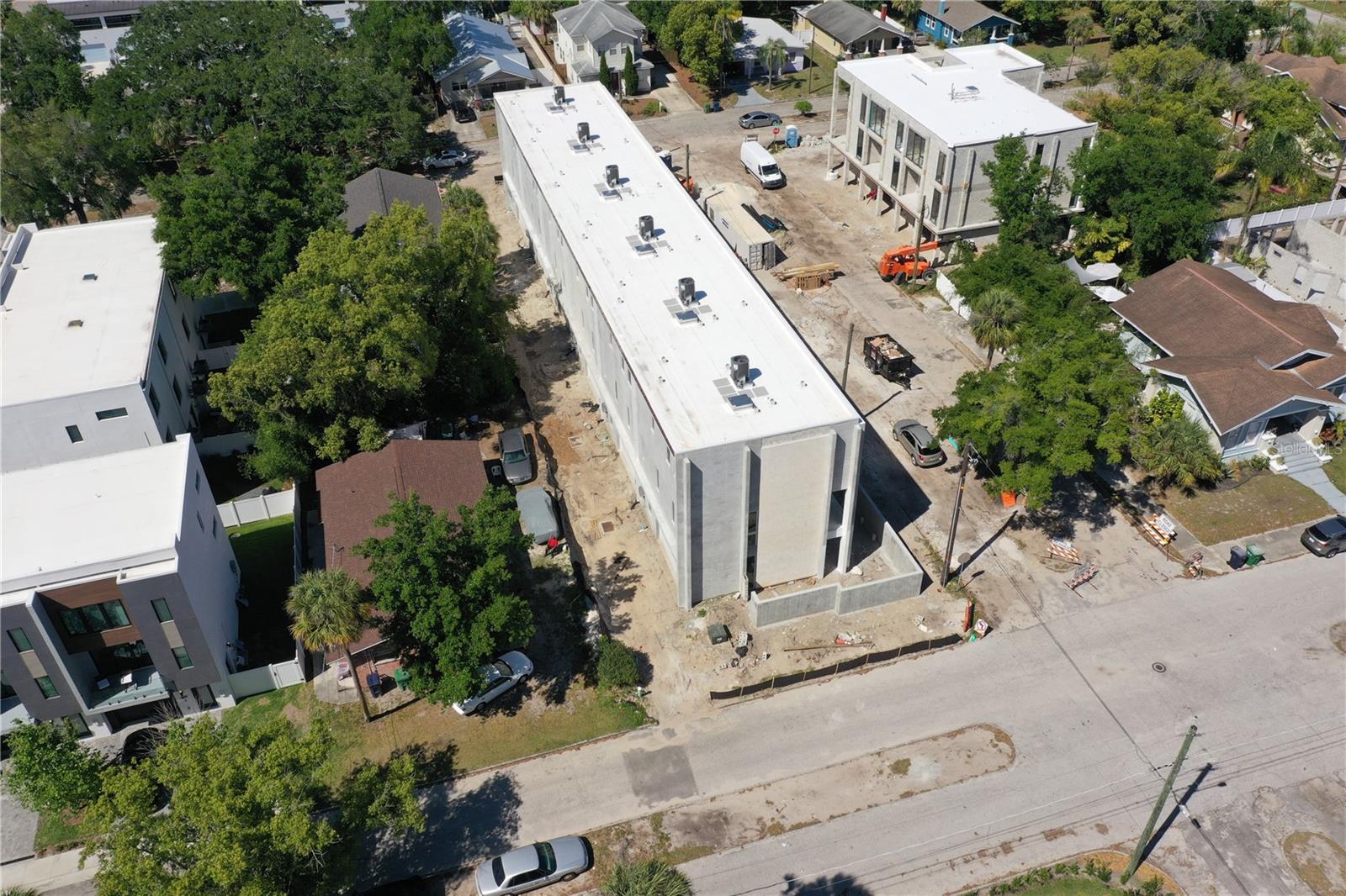 Photo 17 of 20 of 2702 N WOODROW AVENUE 2 townhome