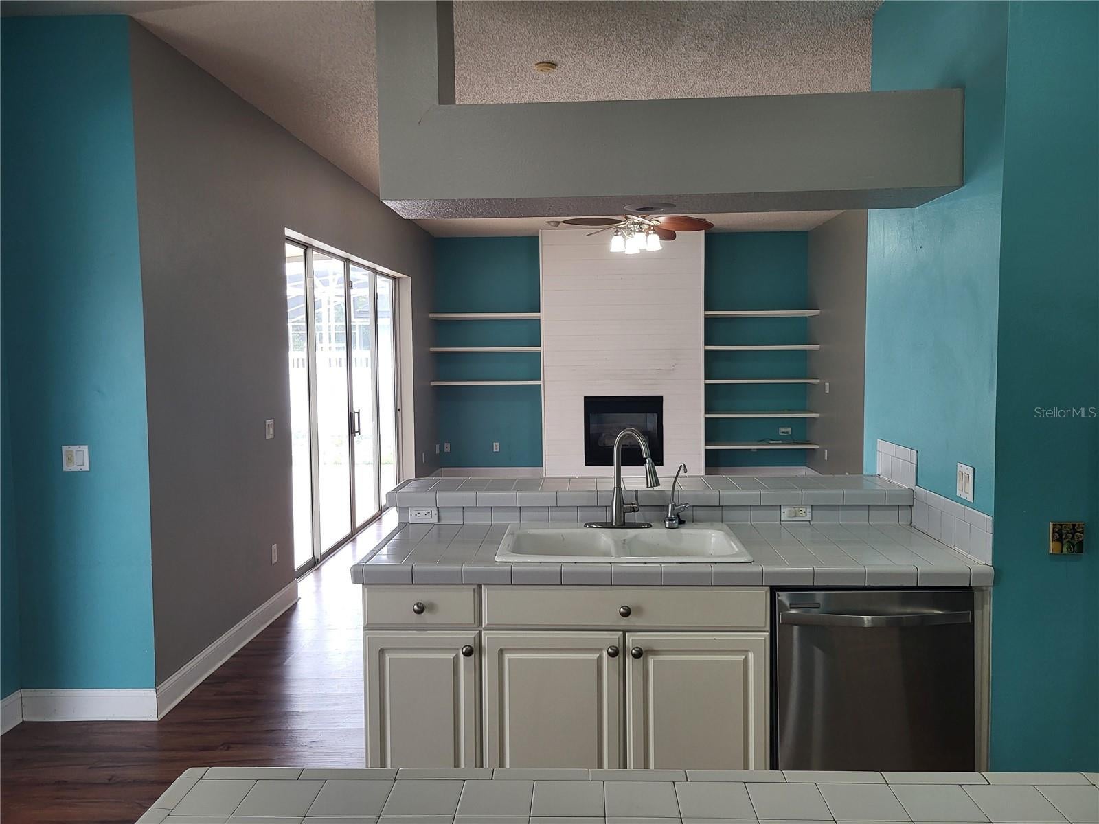 1188 FOXFORREST CIRCLE