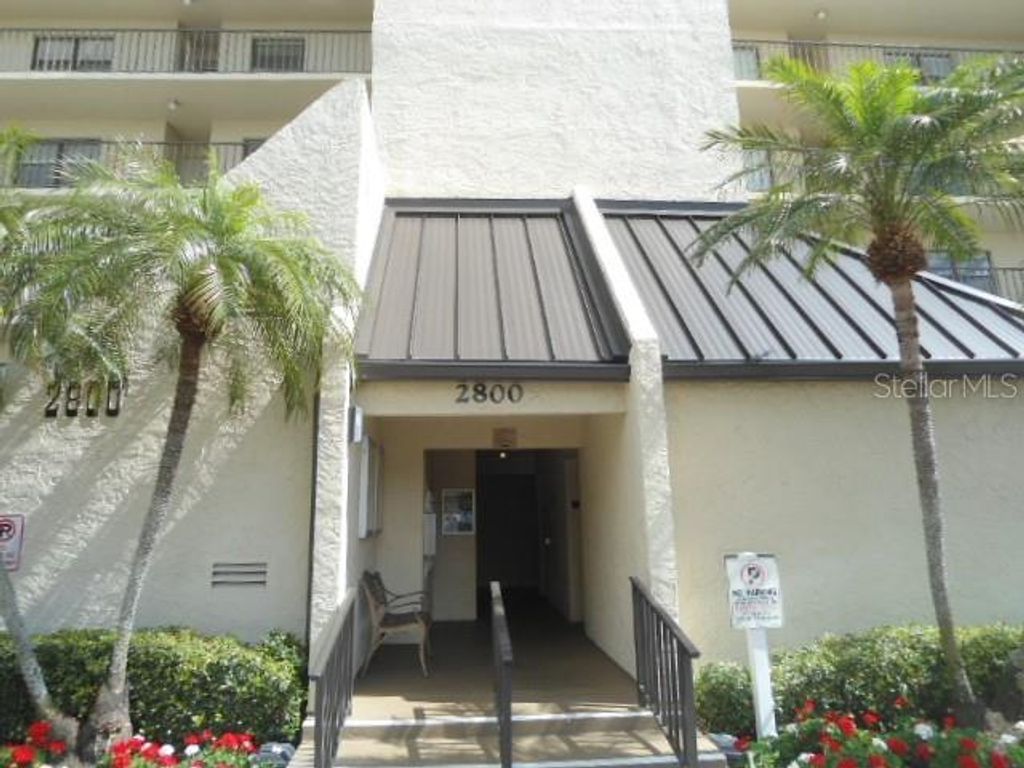 Photo of 2800 Cove Cay Drive #4D, Clearwater, FL 33760 (MLS # W7883645)