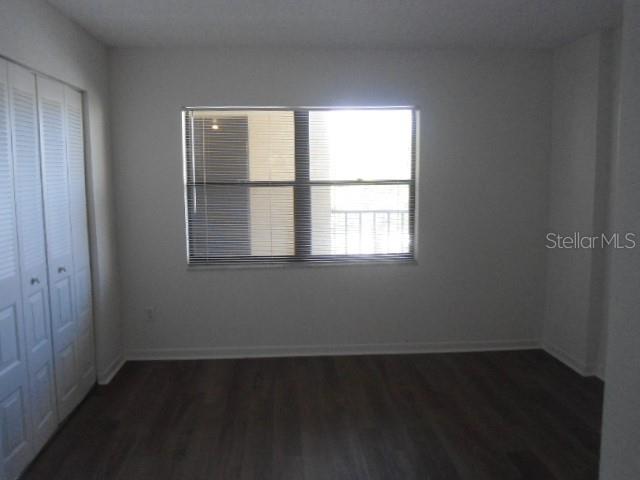 COVE CAY VILLAGE IV - Residential