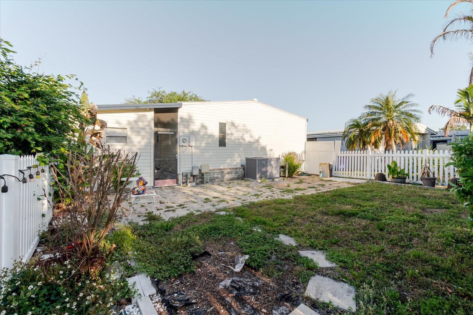 GULL-AIRE VILLAGE - Residential