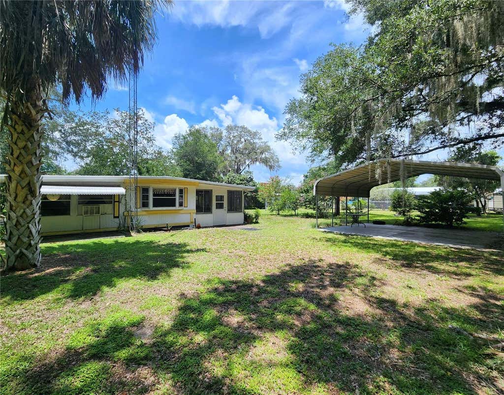 Photo of 9997 SE 167th Lane, Summerfield, FL 34491 (MLS # OM730205)