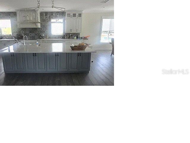 Photo of 501 40th Avenue N, St Petersburg, FL 33703 (MLS # O6414691)