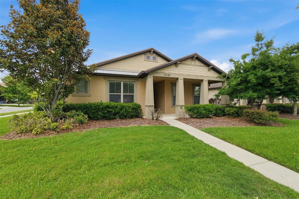 Photo of 14130 Barrington Stowers Drive, Lithia, FL 33547 (MLS # TB8515711)