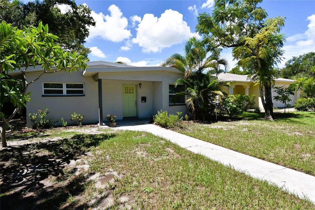 Photo of 4027 7th Street S, St Petersburg, FL 33705 (MLS # O6439861)