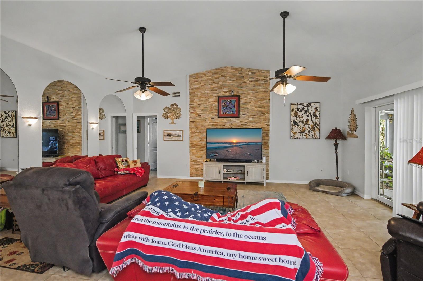 PUNTA GORDA ISLES SEC 20 - Residential