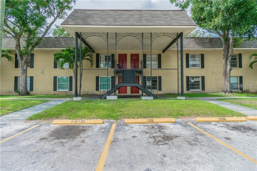 ROSEWOOD GARDENS A CONDONMINIU - Residential