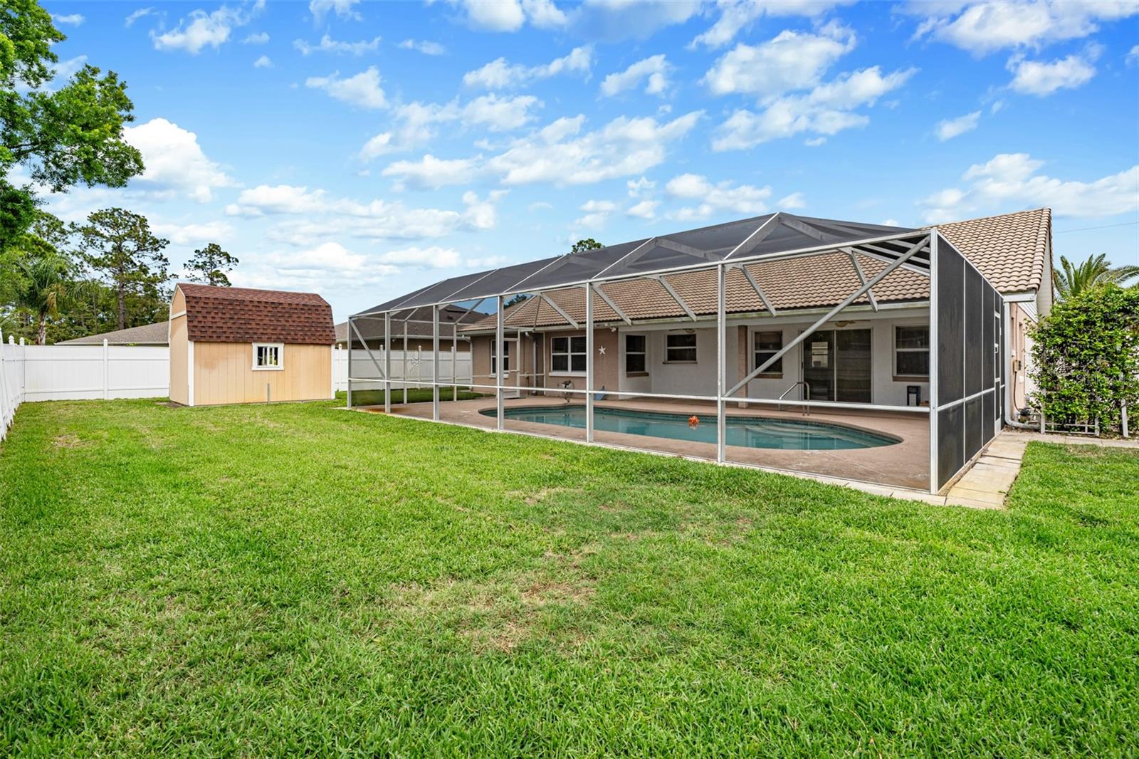 PINE GROVE - Residential