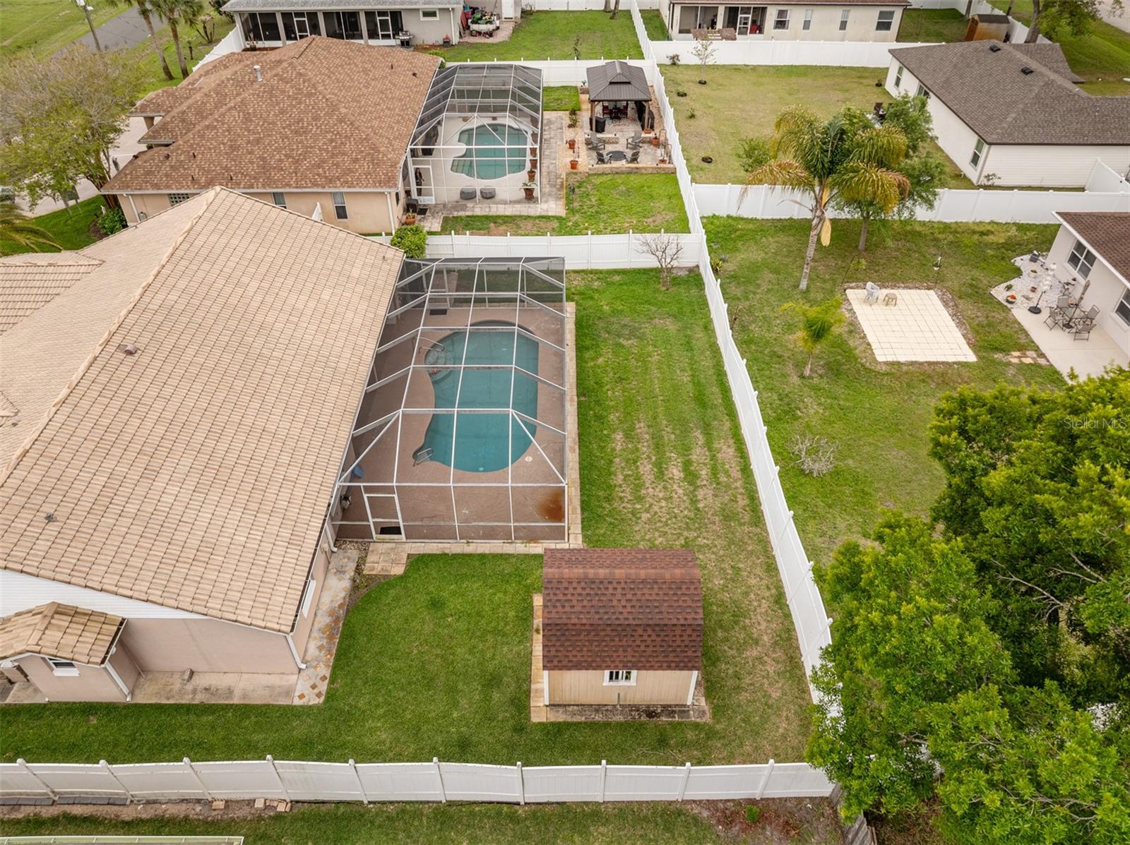 PINE GROVE - Residential