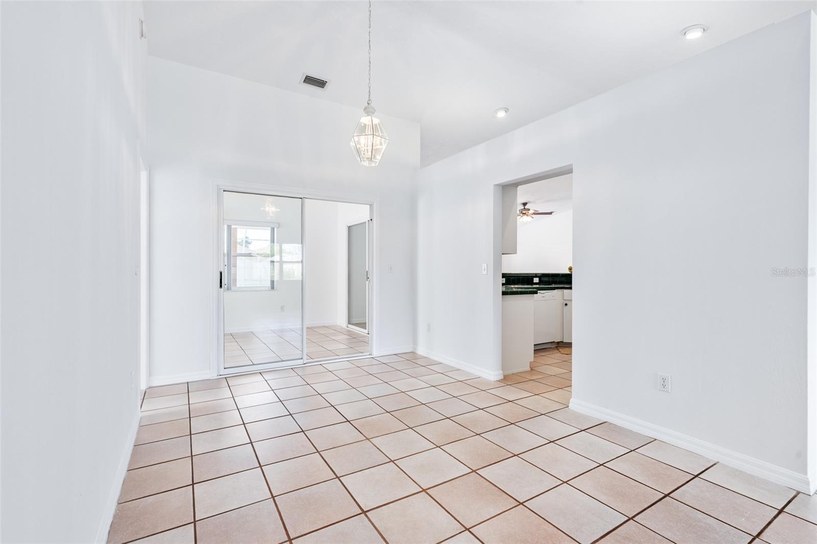 PINE GROVE - Residential