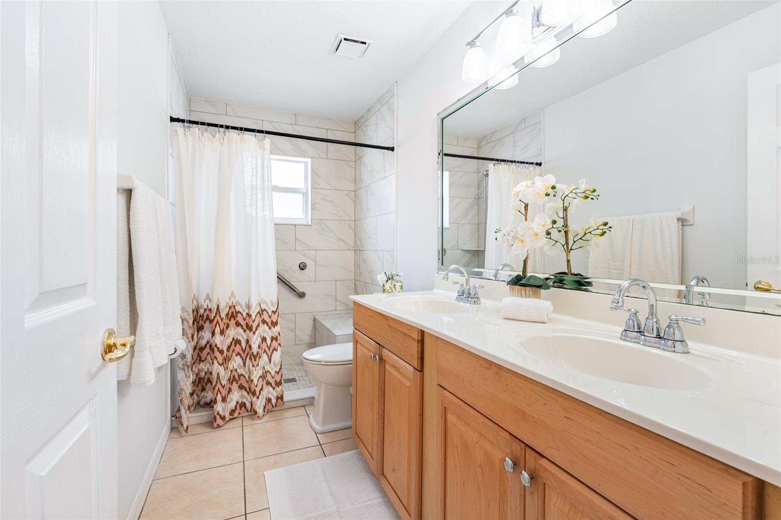 PINE GROVE - Residential