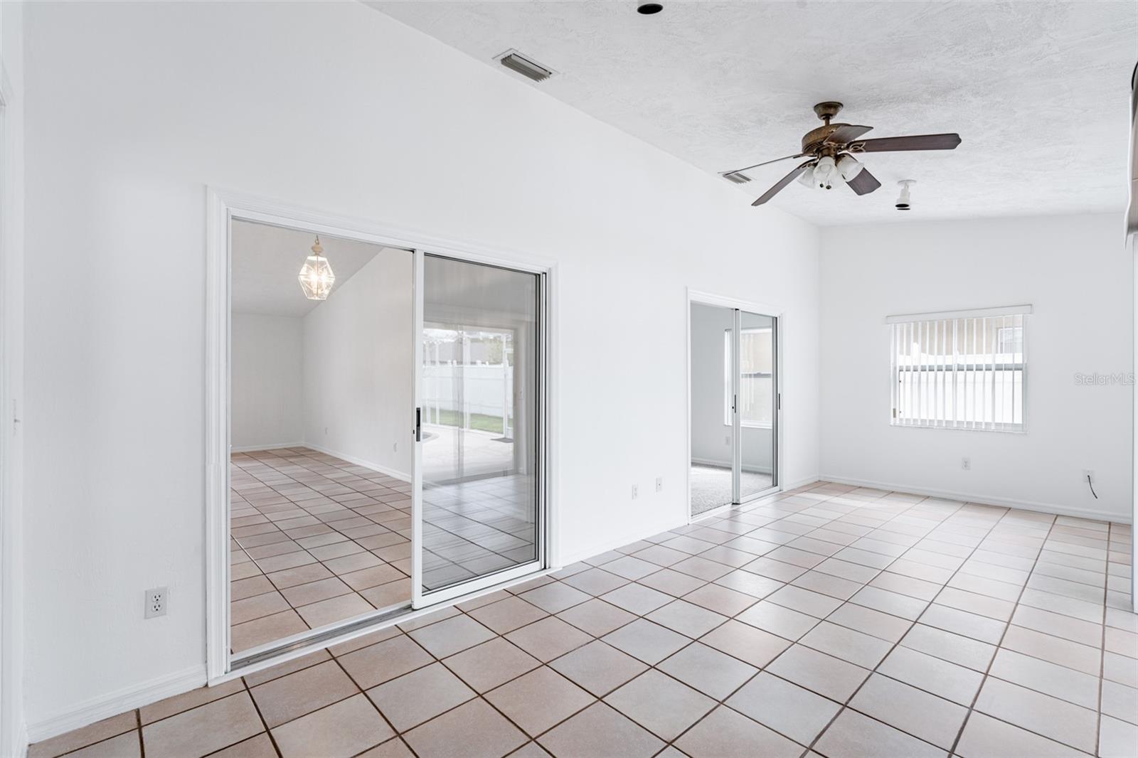 PINE GROVE - Residential