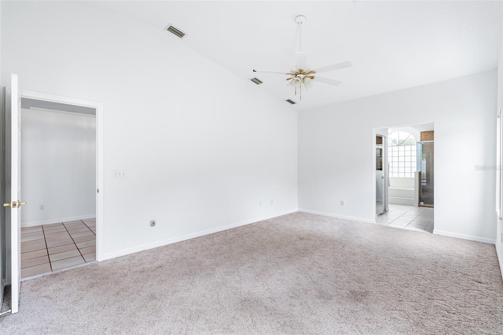 PINE GROVE - Residential