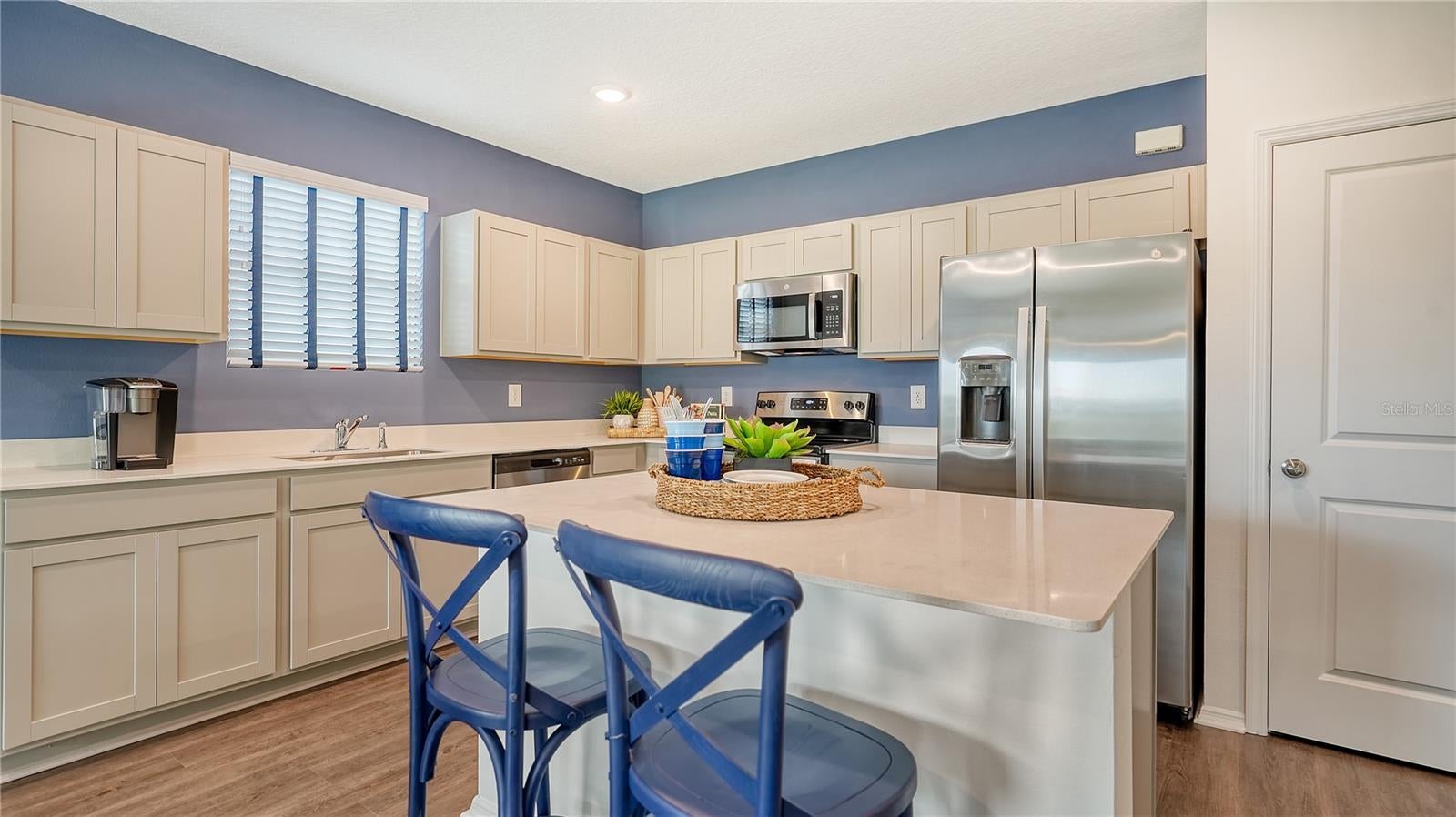 12927 RED DEER PLACE