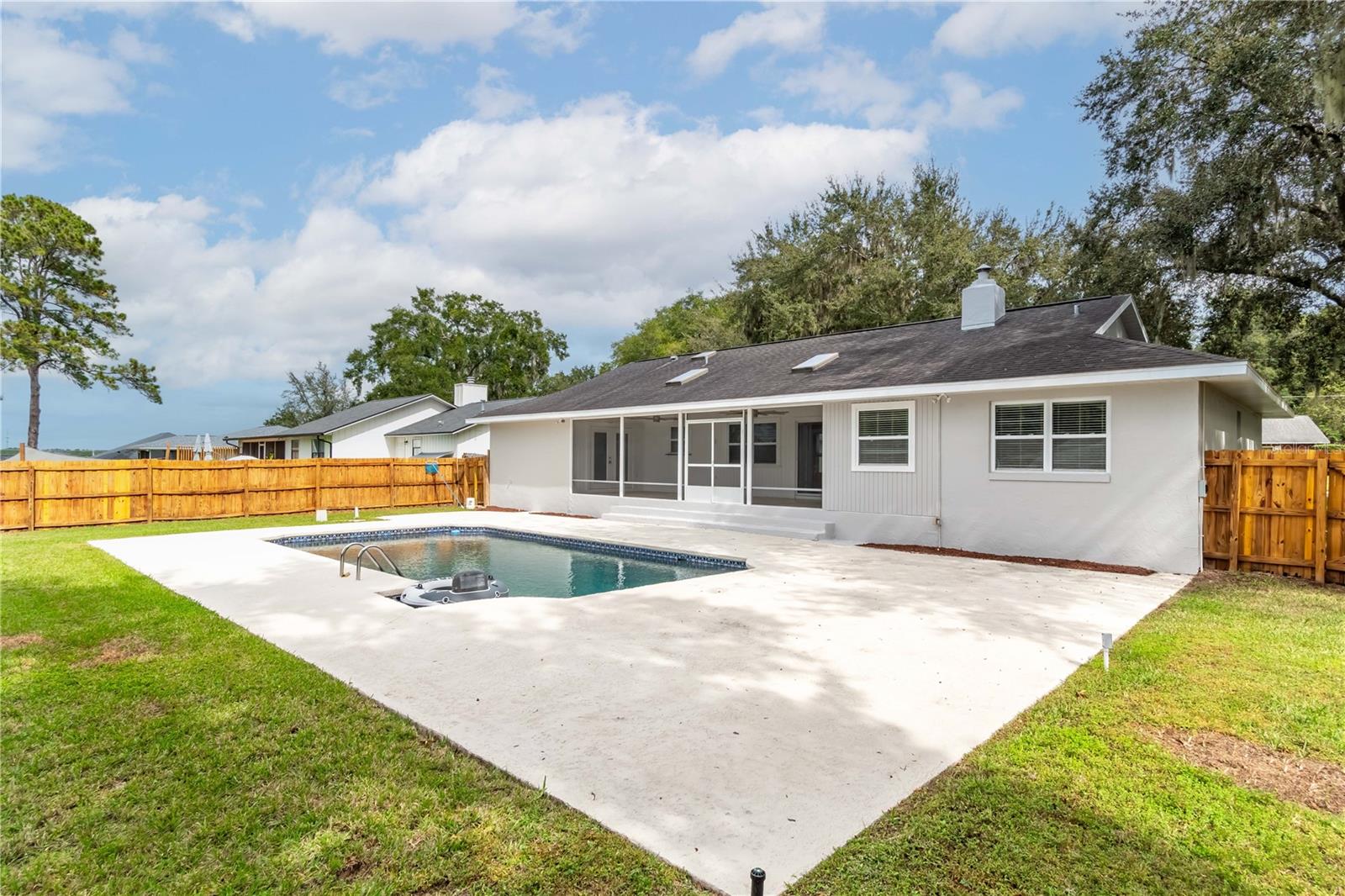 SHADY WOOD UN 02 - Residential