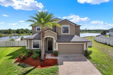 10106 COUNT FLEET DRIVE RUSKIN FL 33573
