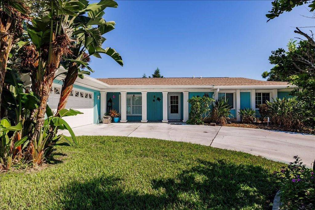 Photo of 202 Tait Terrace SE, Port Charlotte, FL 33952 (MLS # C7515172)