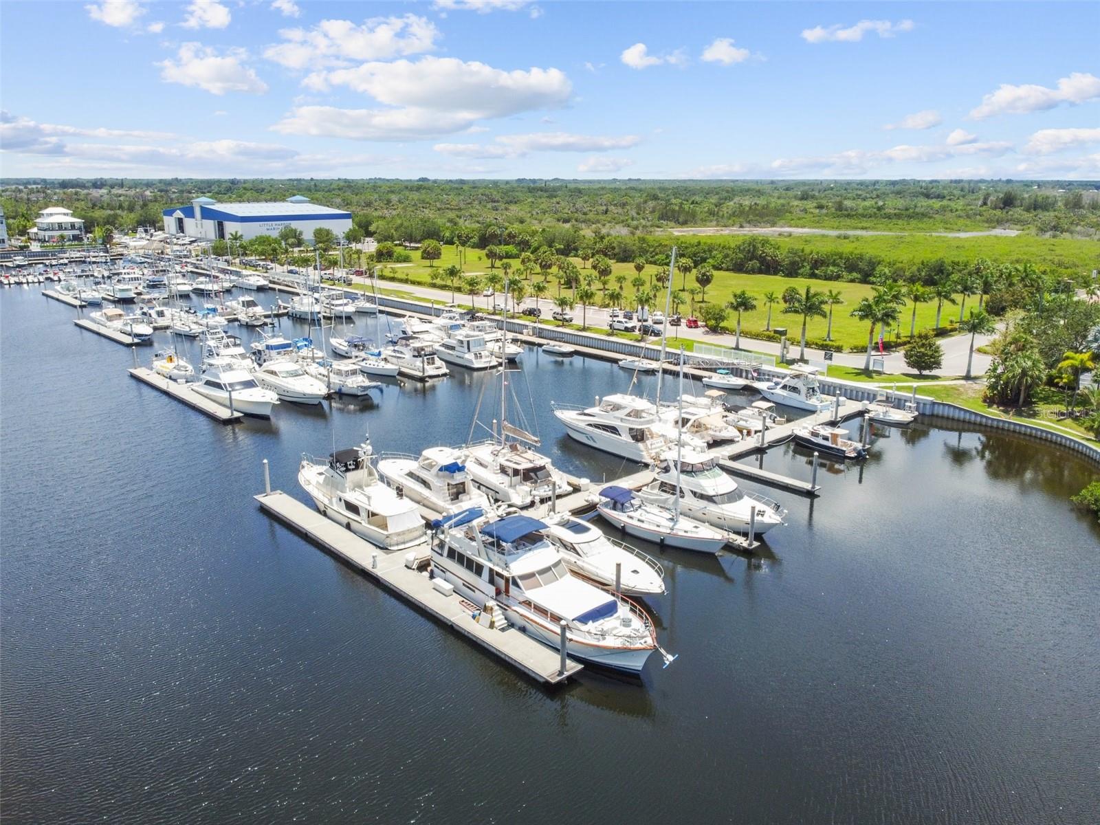 SOUTHSHORE YACHT CLUB TOWNHOMES - Residential