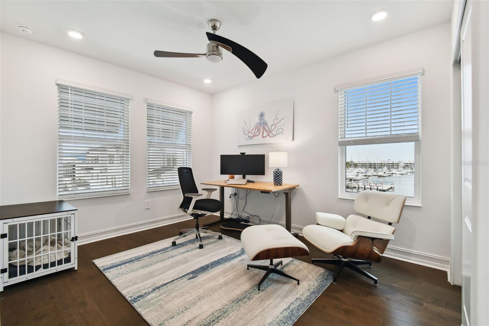 SOUTHSHORE YACHT CLUB TOWNHOMES - Residential