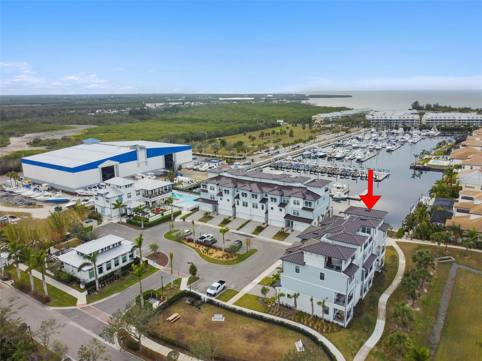 SOUTHSHORE YACHT CLUB TOWNHOMES - Residential