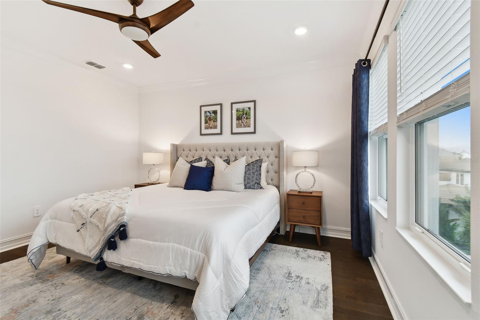 SOUTHSHORE YACHT CLUB TOWNHOMES - Residential