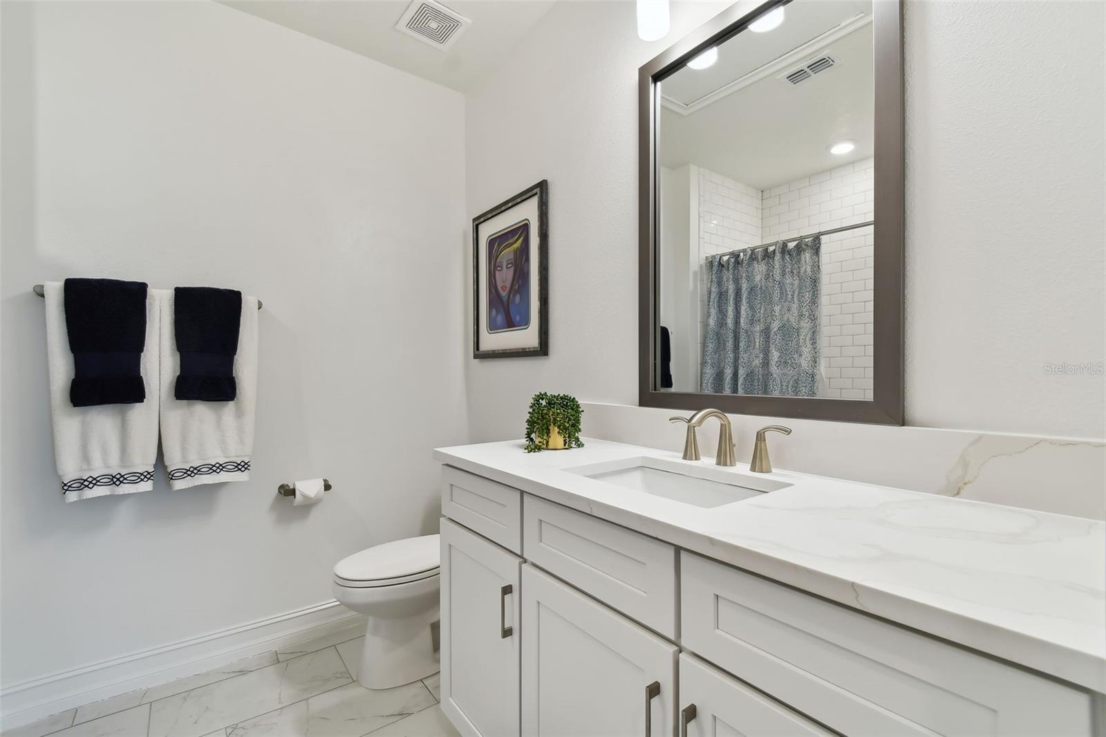 SOUTHSHORE YACHT CLUB TOWNHOMES - Residential