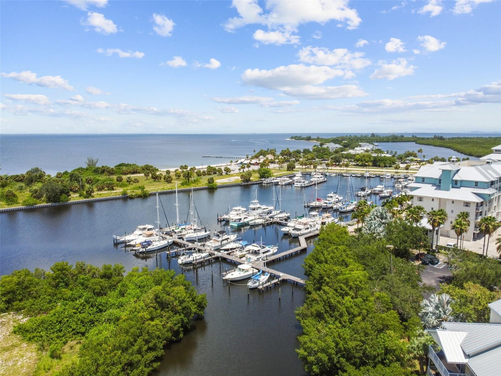 SOUTHSHORE YACHT CLUB TOWNHOMES - Residential