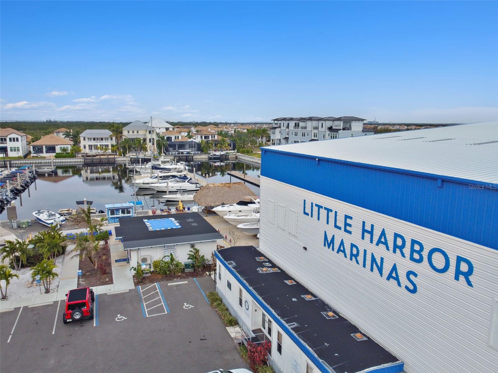 SOUTHSHORE YACHT CLUB TOWNHOMES - Residential