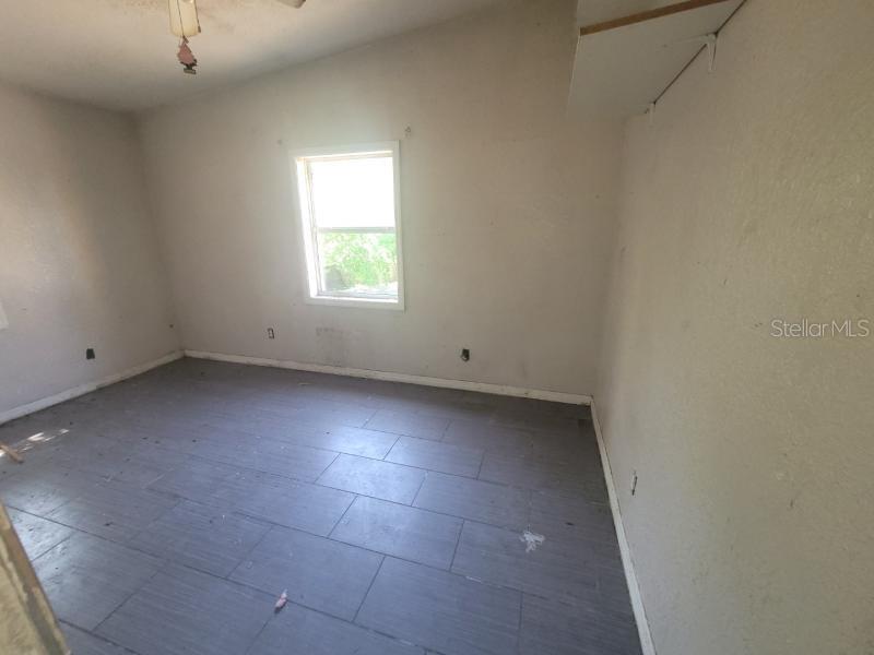 PINE HILLS MANOR - Residential