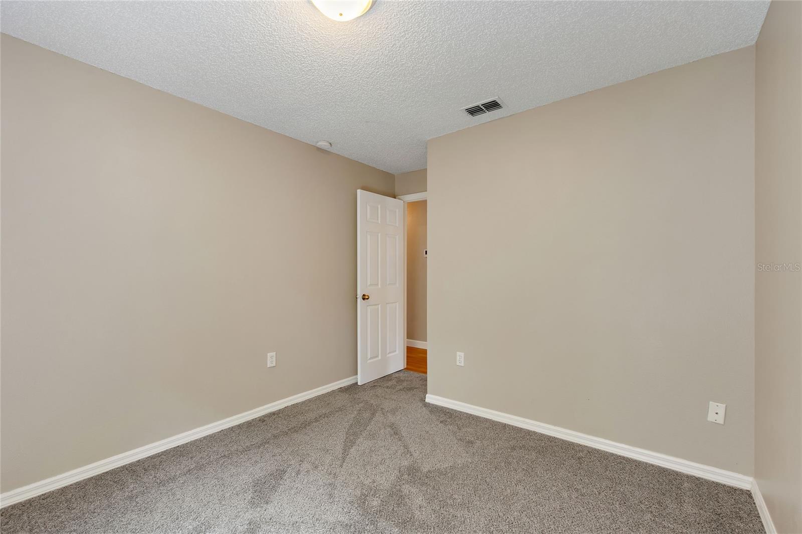 HEMINGWAY PLACE PH 01 REP - Residential Lease