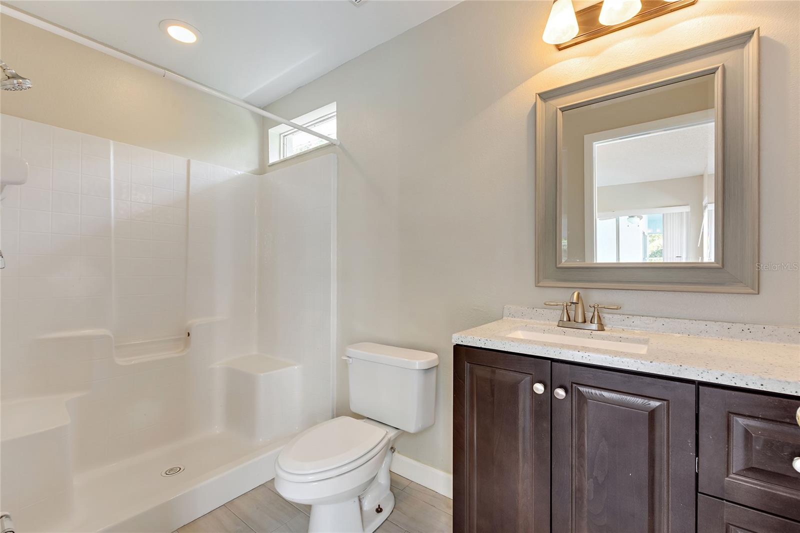 HEMINGWAY PLACE PH 01 REP - Residential Lease