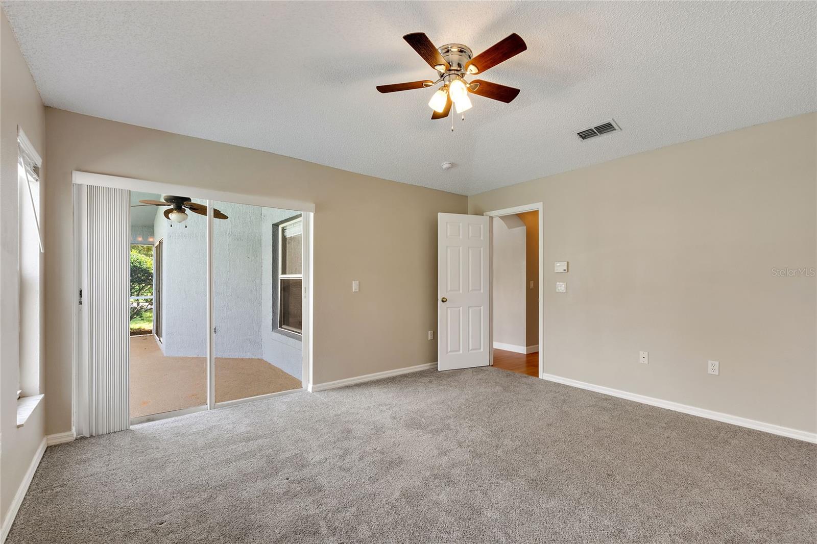 HEMINGWAY PLACE PH 01 REP - Residential Lease