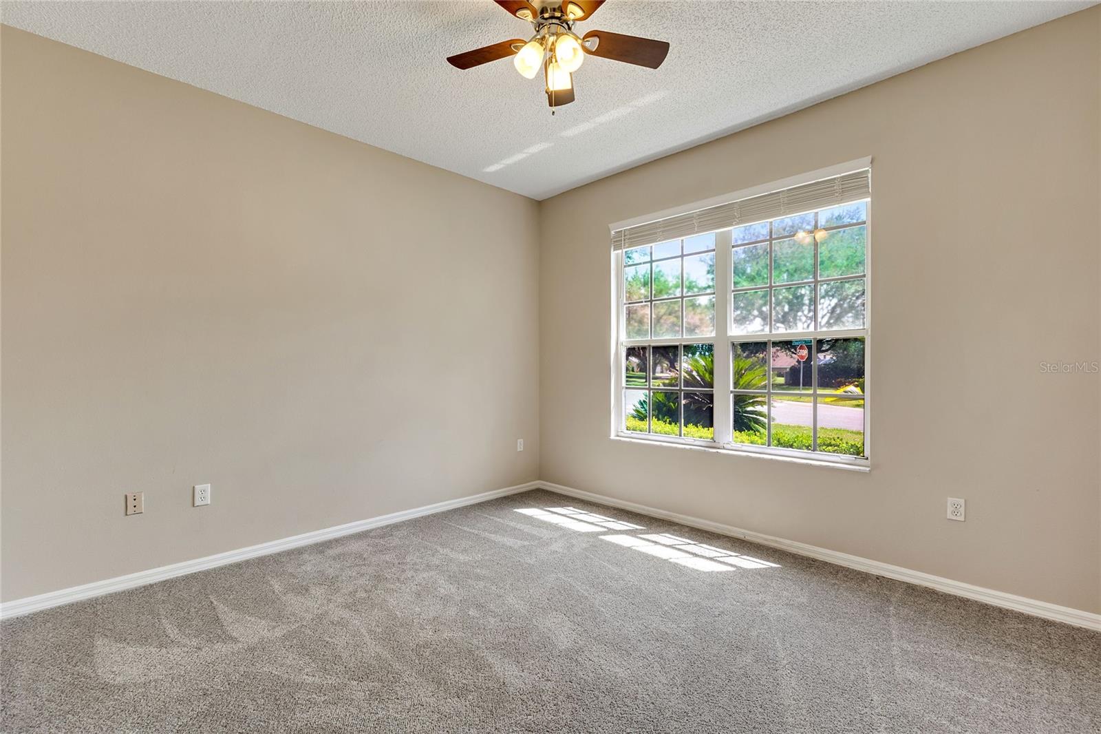 HEMINGWAY PLACE PH 01 REP - Residential Lease