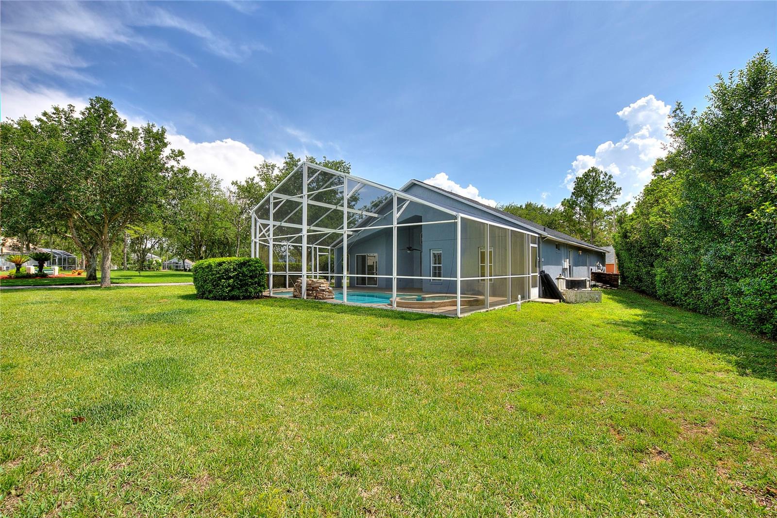 HEMINGWAY PLACE PH 01 REP - Residential Lease