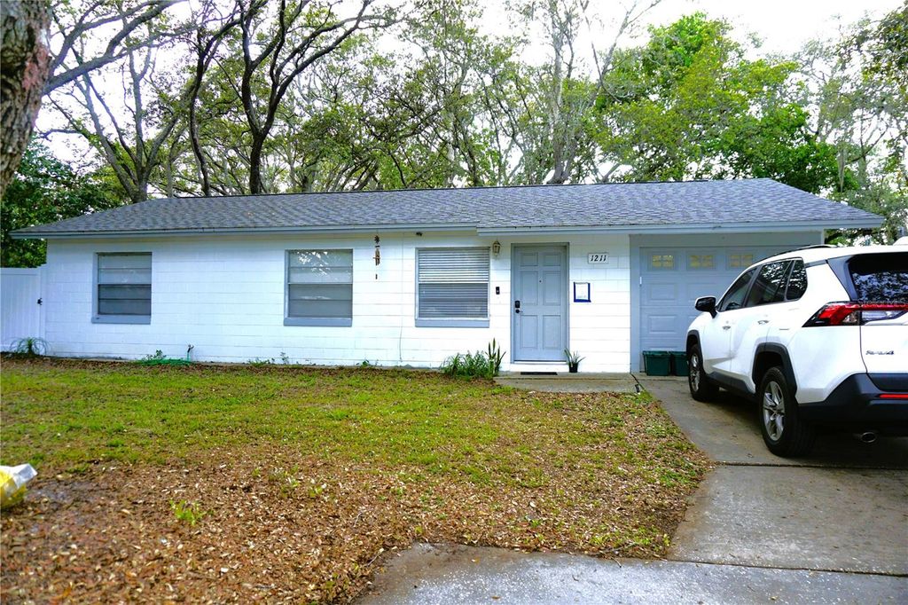 Photo of 1211 Phillip Street, Winter Springs, FL 32708 (MLS # O6319327)