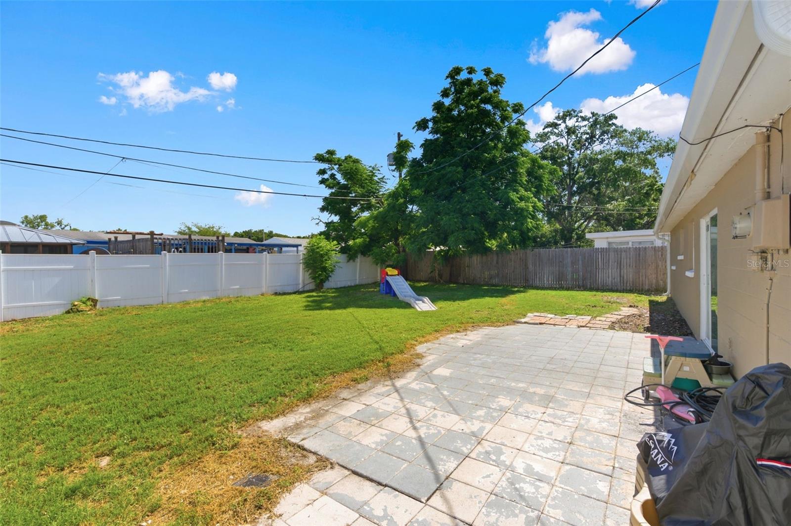 BEACON SQUARE - Residential