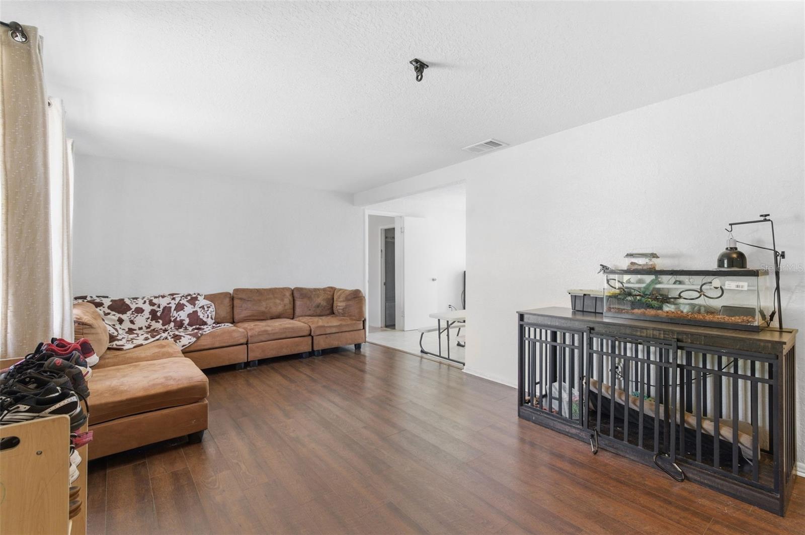 BEACON SQUARE - Residential