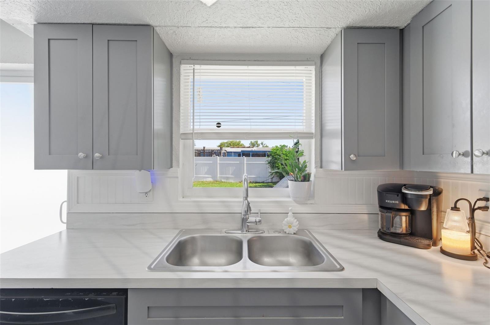 BEACON SQUARE - Residential