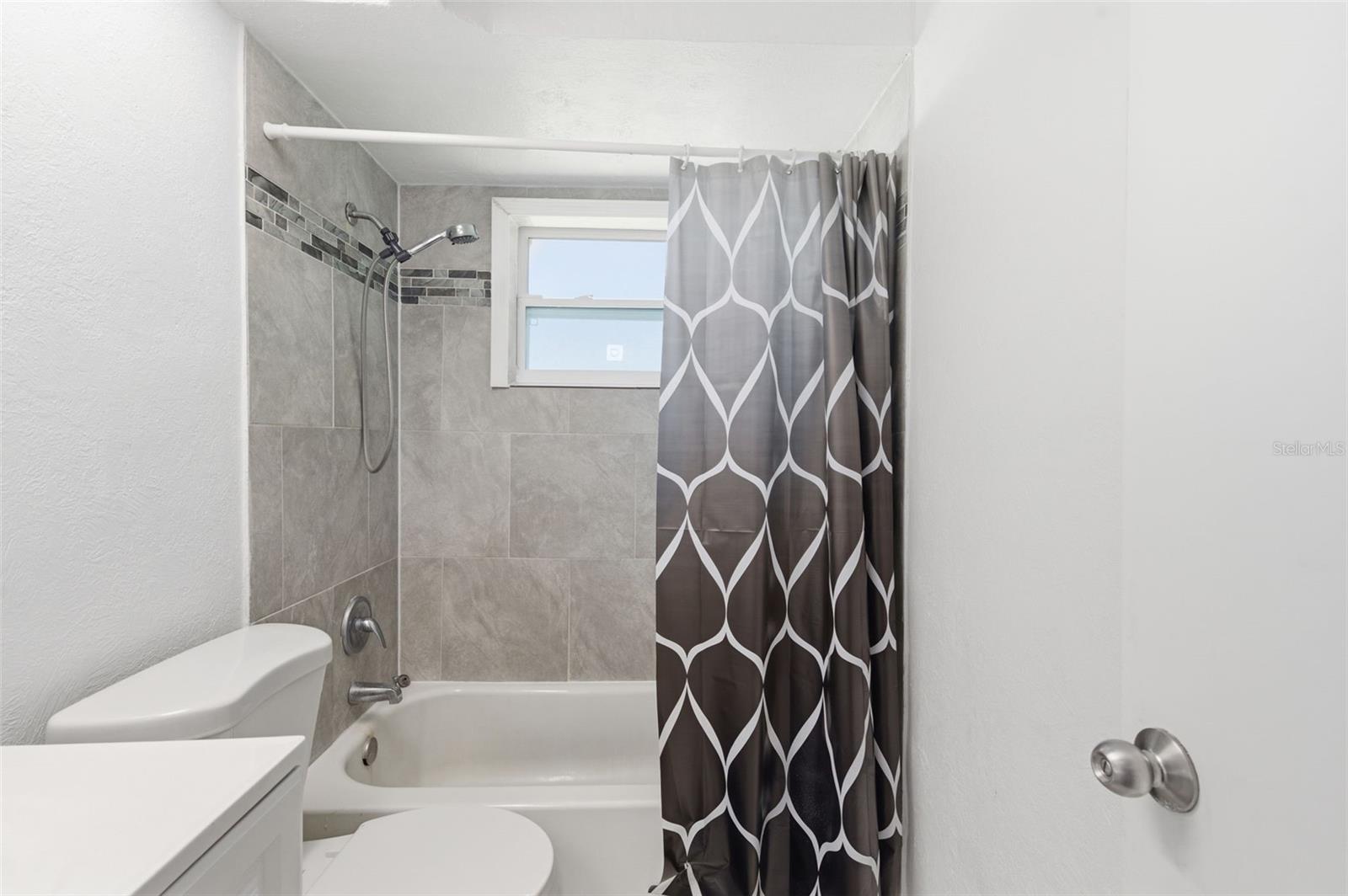 BEACON SQUARE - Residential