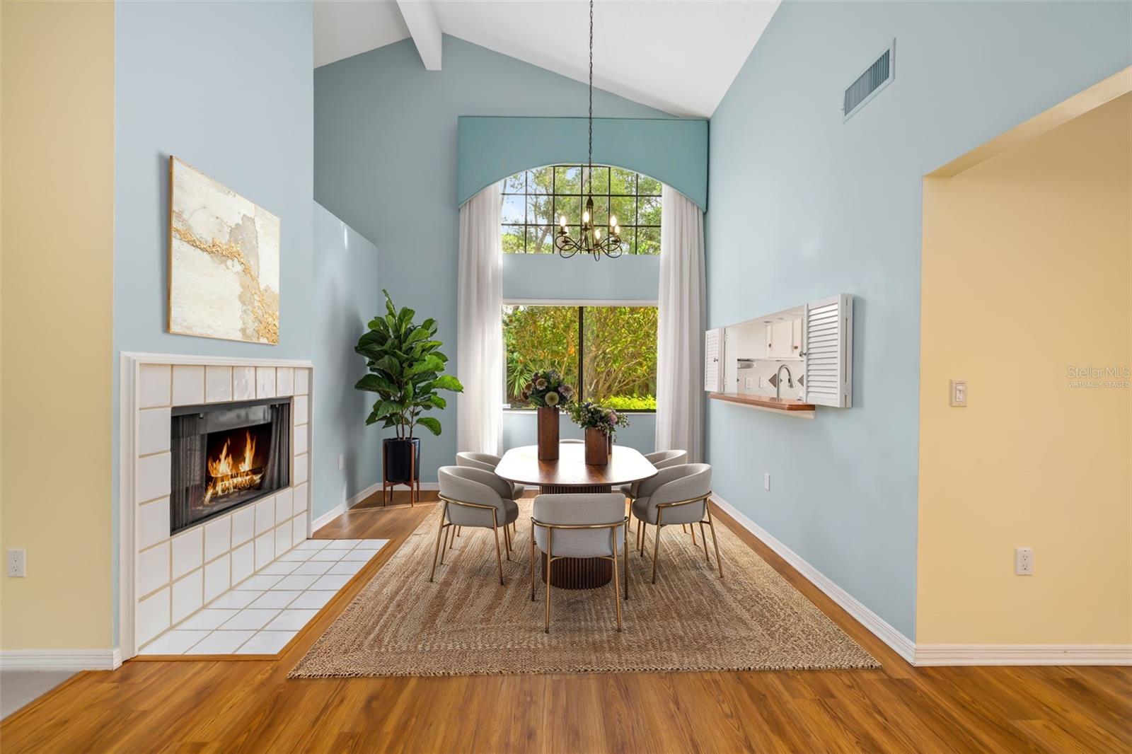 CHANDLERS FORDE - Residential