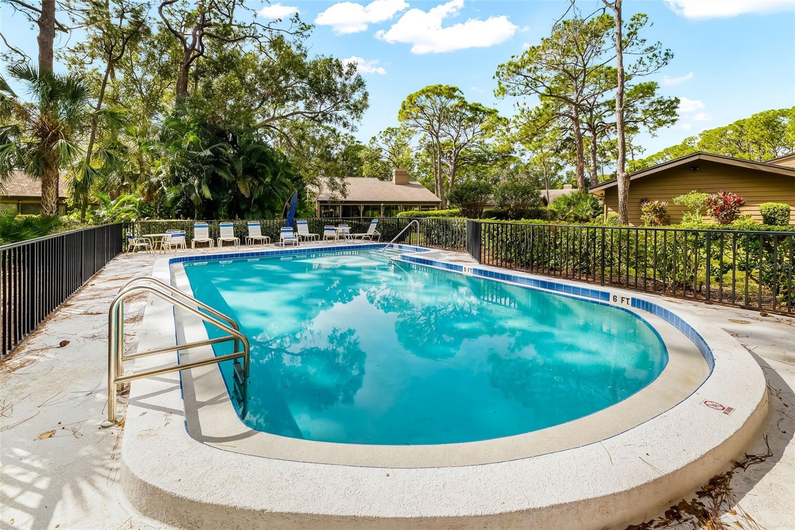 CHANDLERS FORDE - Residential