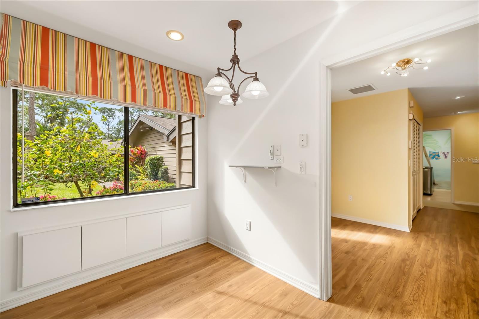 CHANDLERS FORDE - Residential