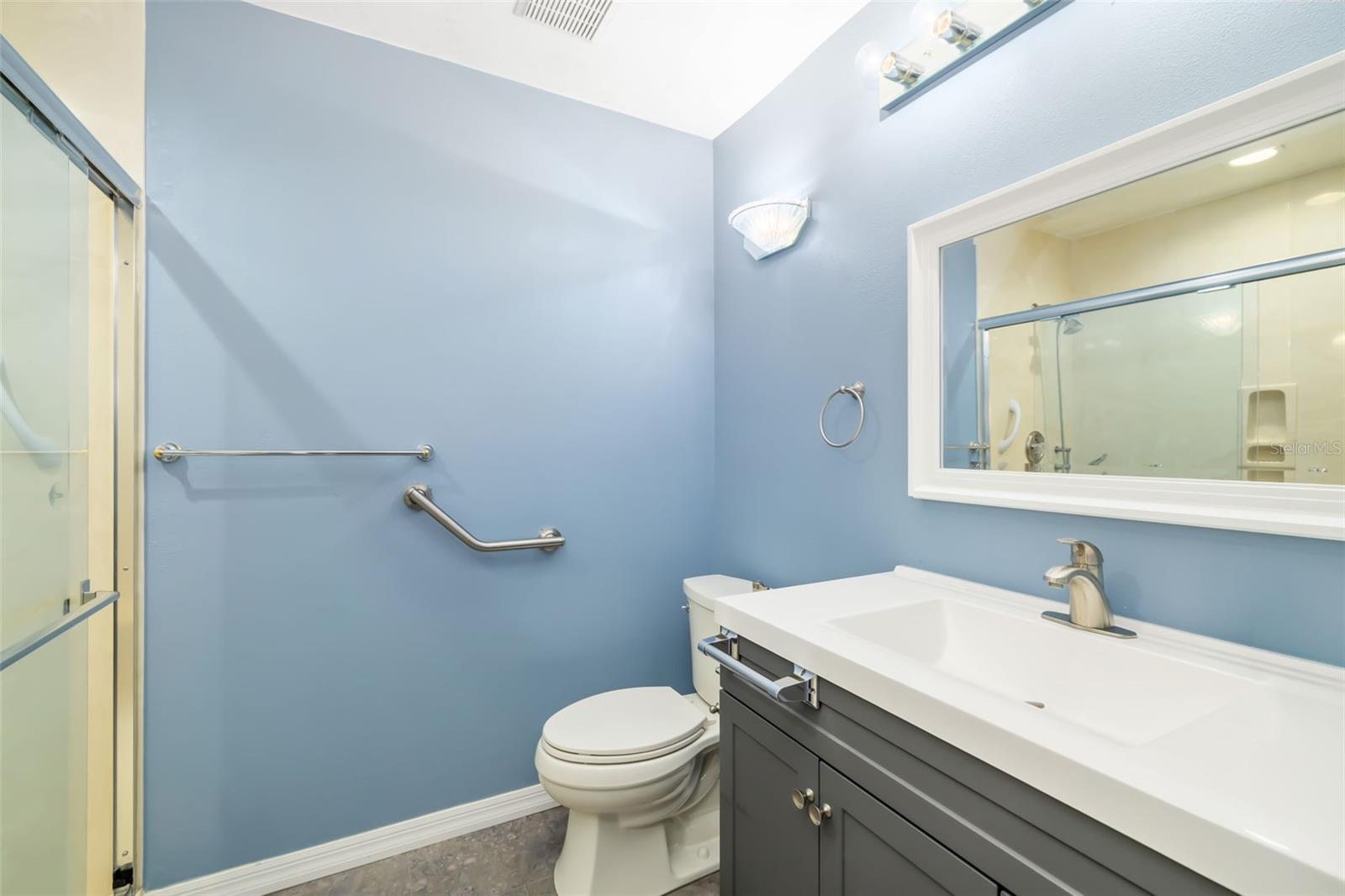 CHANDLERS FORDE - Residential