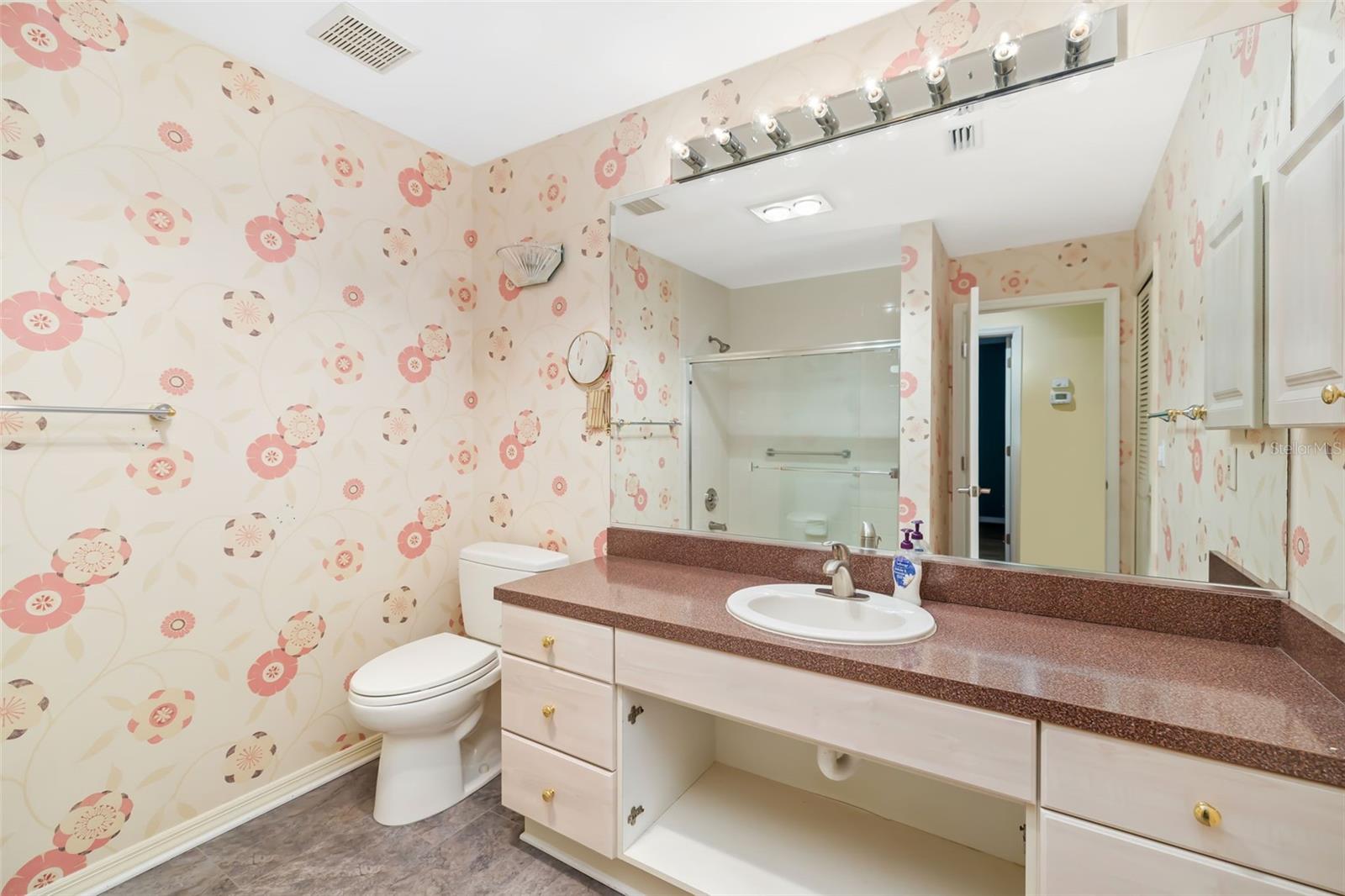 CHANDLERS FORDE - Residential