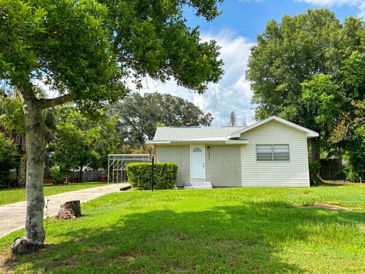 320 W BULLARD AVE, LAKE WALES, FL 33853 - Image 4e462a14067aa20bf9e93807cc5b2044/3491321098