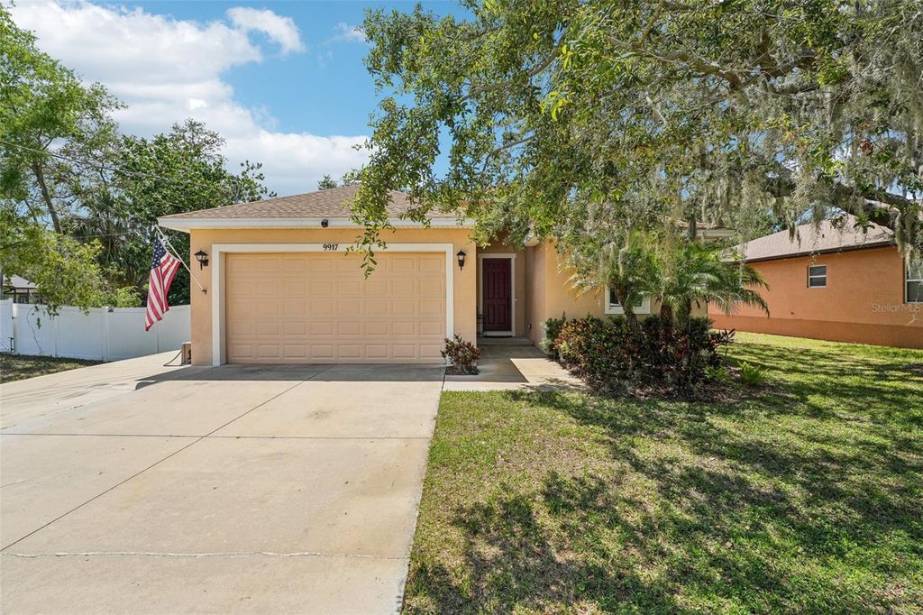 Photo of 9917 Prevatt Street, Gibsonton, FL 33534 (MLS # TB8385624)
