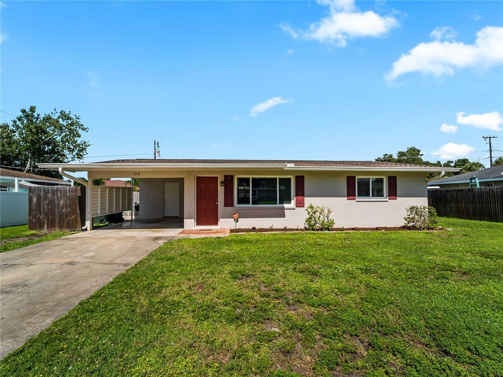 Photo of 310 Grant Road, Venice, FL 34293 (MLS # N6146174)