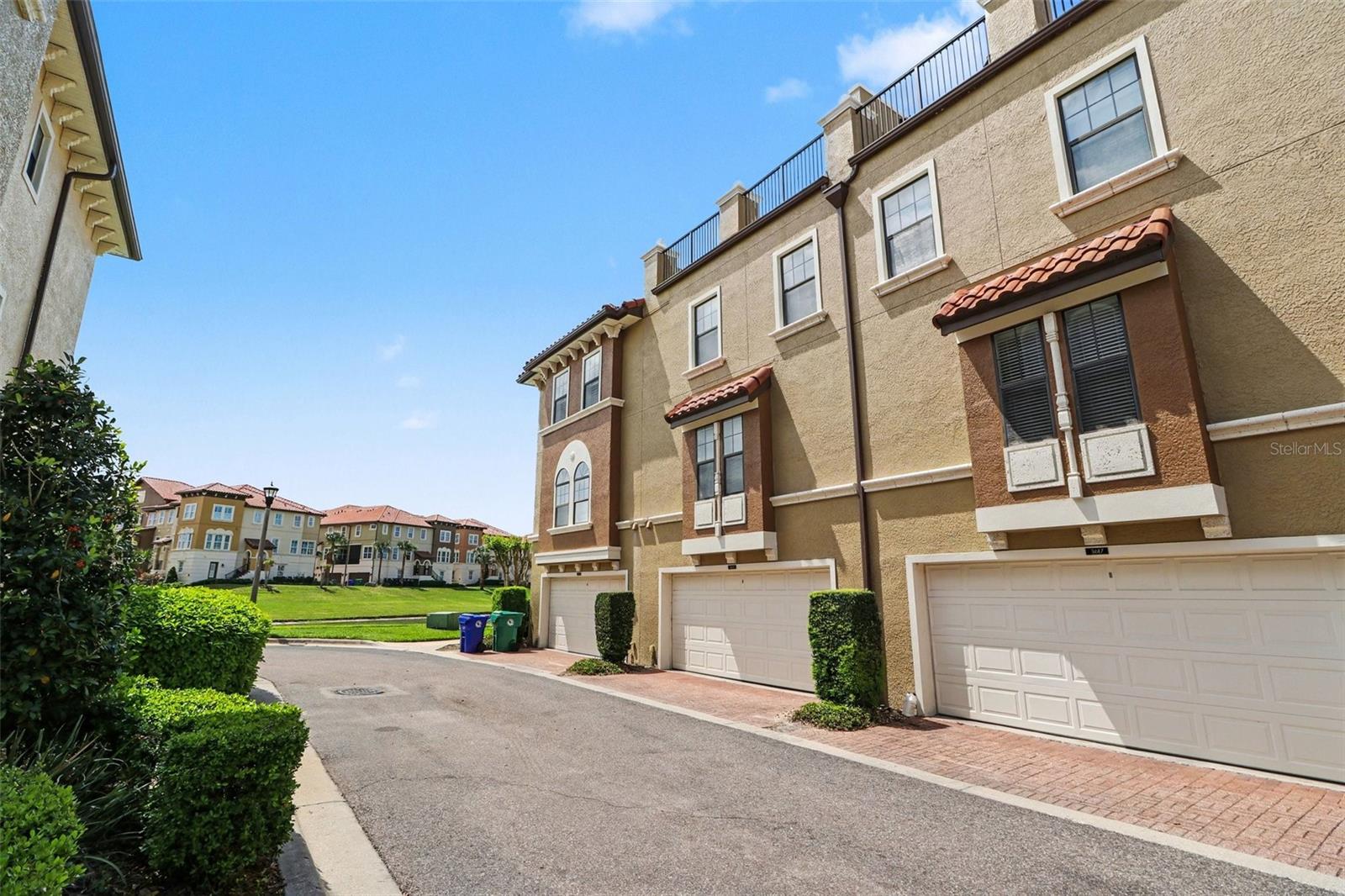 FOUNTAIN PARKE AT LAKE MARY - Residential
