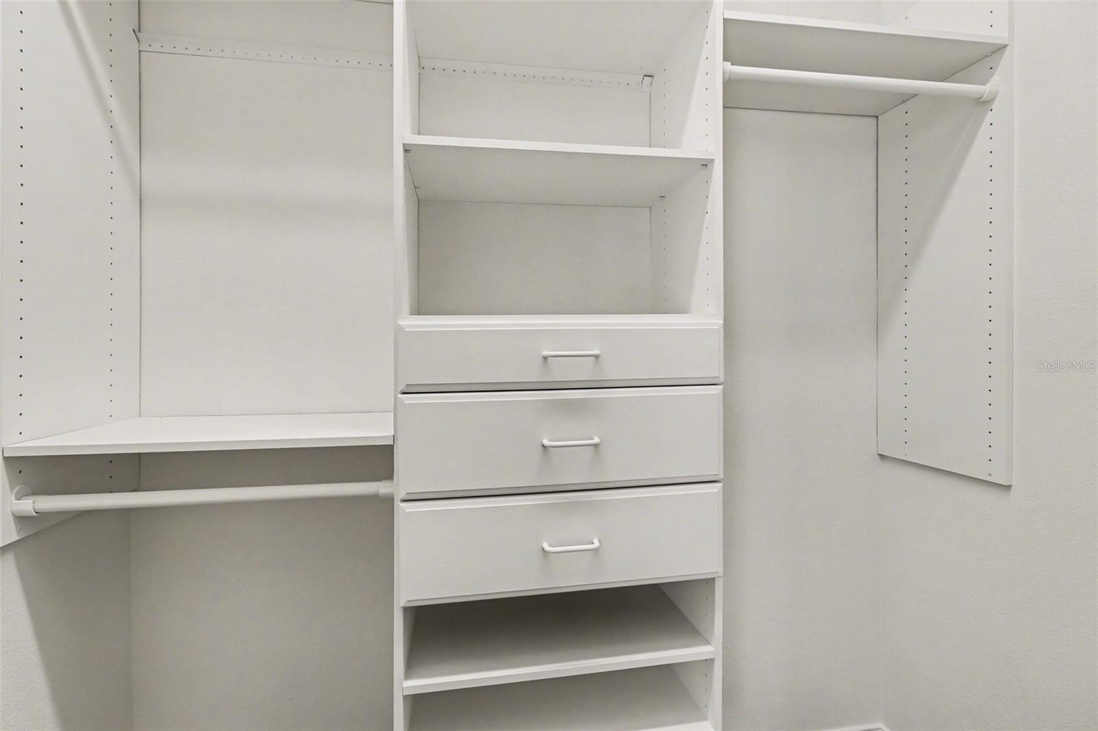 FOUNTAIN PARKE AT LAKE MARY - Residential