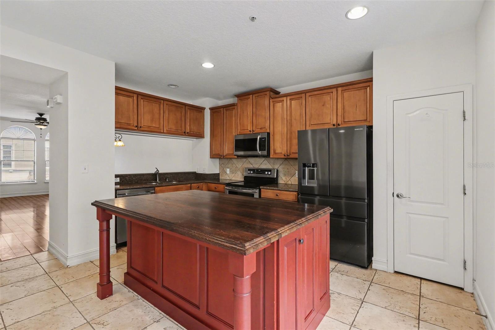 FOUNTAIN PARKE AT LAKE MARY - Residential